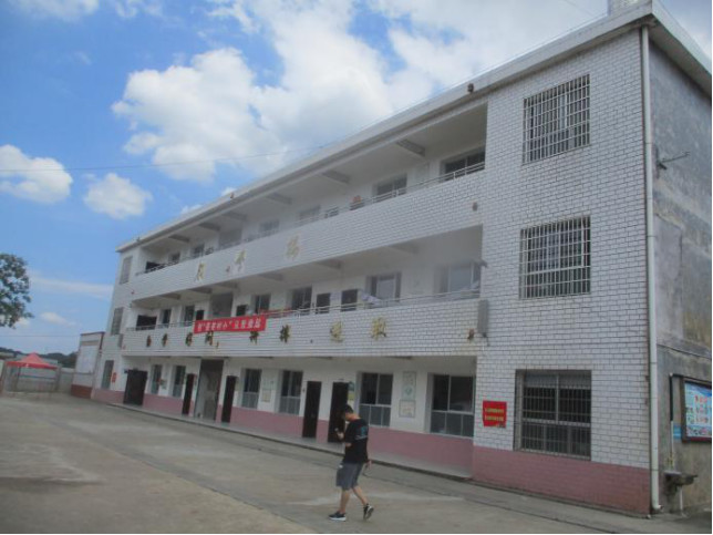 教學(xué)樓屋頂承載力檢測(cè)